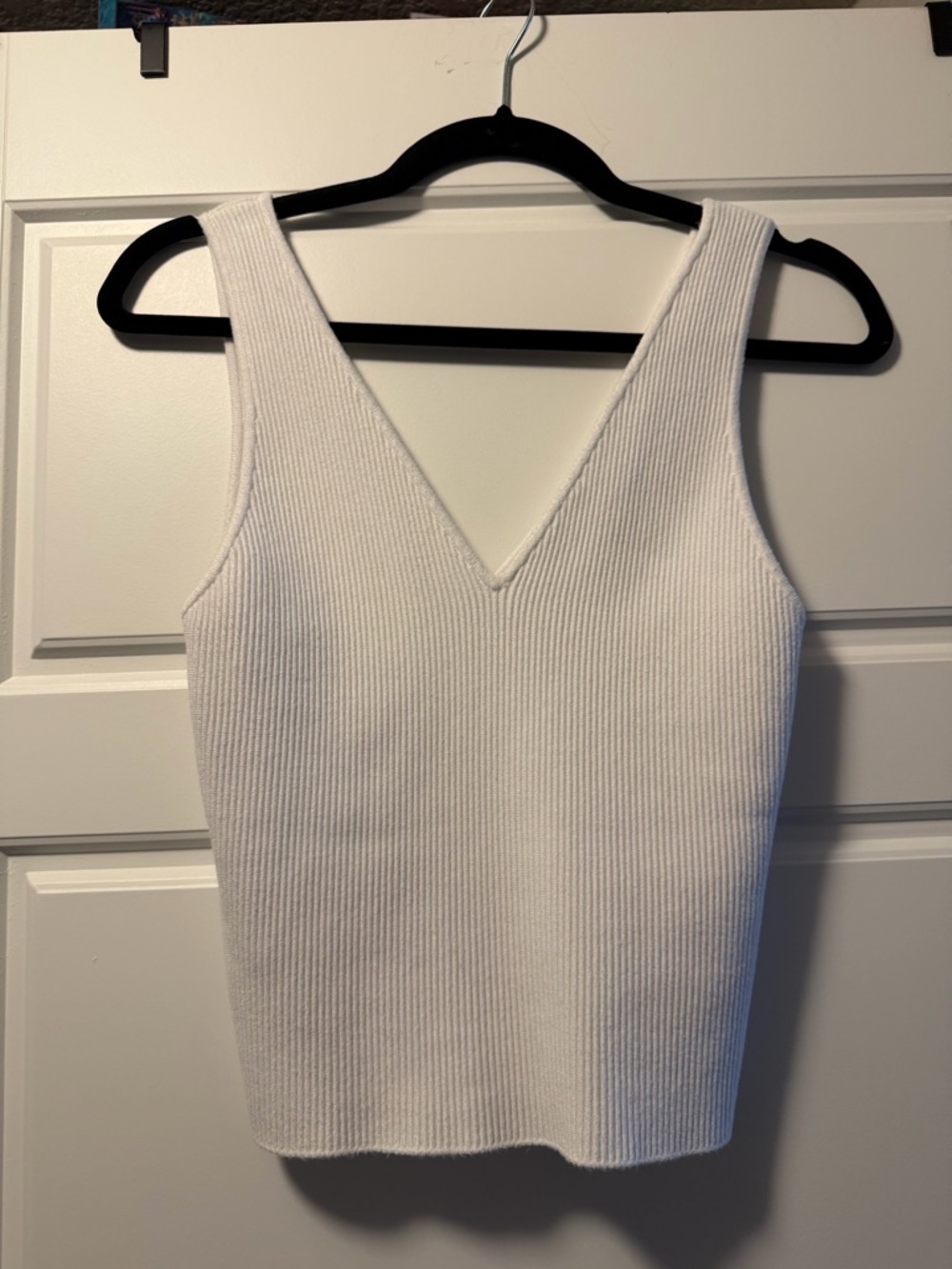 Abercrombie & Fitch White sweater Ribbed V-Neck Tank Top